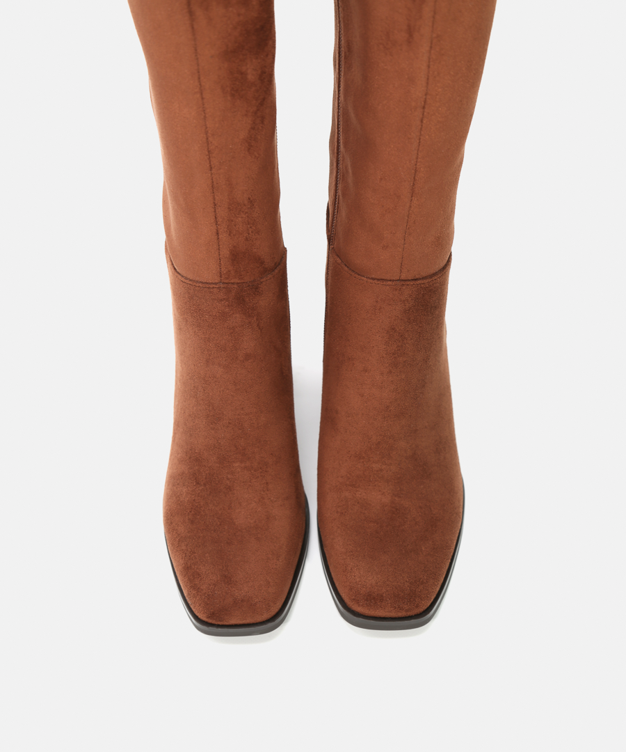 Botas altas salto bico quadrado image number null